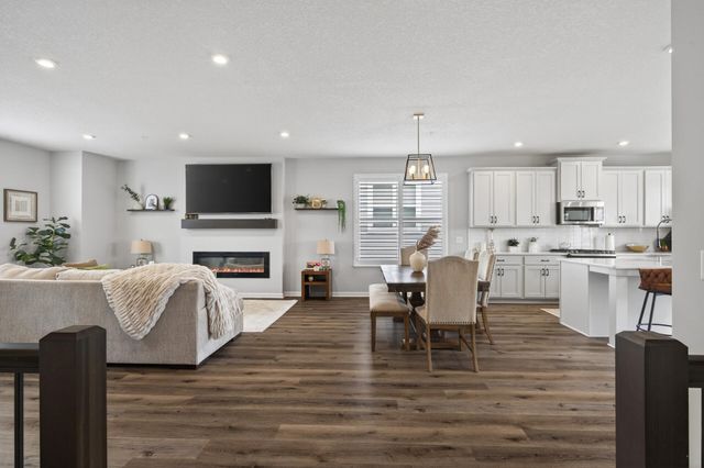 13524 Territorial Circle N, Maple Grove, MN 55369