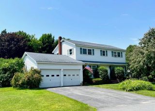 3 Edgewater Drive, Rouses Point, NY 12979