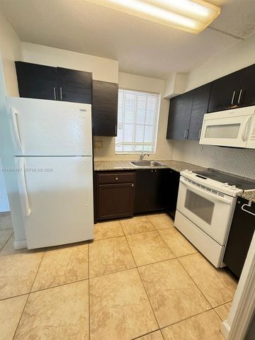 6045 NW 186th St 115, Hialeah, FL 33015