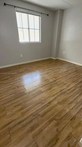 6045 NW 186th St 115, Hialeah, FL 33015