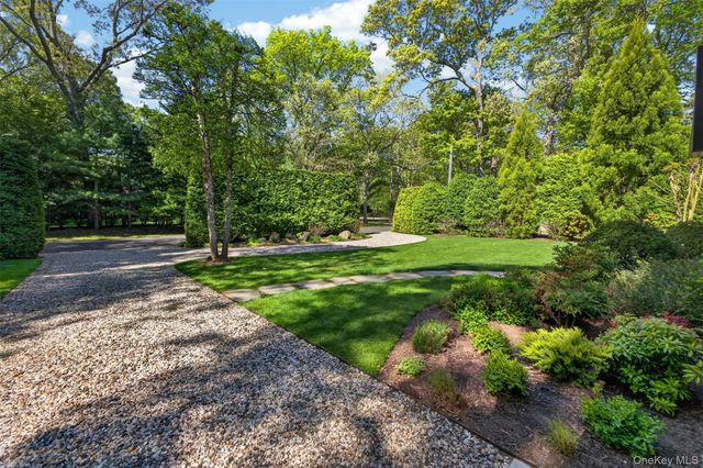 95 Tyrone Drive, East Hampton, NY 11937