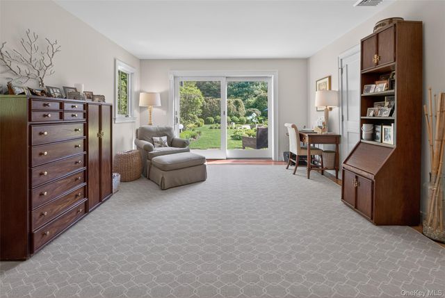 95 Tyrone Drive, East Hampton, NY 11937
