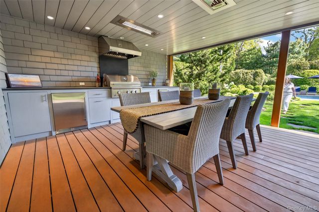 95 Tyrone Drive, East Hampton, NY 11937