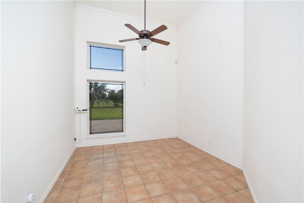 1034 Graham, Corpus Christi, TX 78418 — photo 5