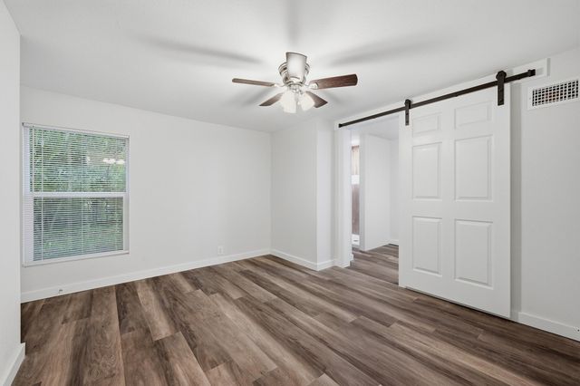 608 S Loving Avenue, Sherman, TX 75090