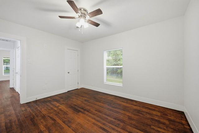 608 S Loving Avenue, Sherman, TX 75090