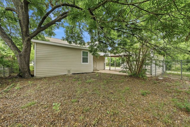 608 S Loving Avenue, Sherman, TX 75090