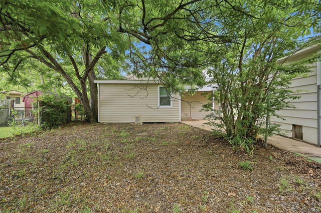 608 S Loving Avenue, Sherman, TX 75090