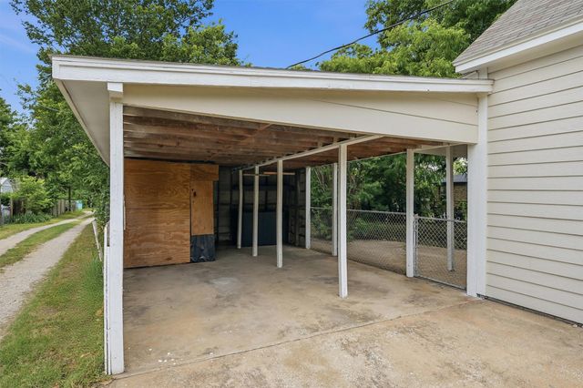 608 S Loving Avenue, Sherman, TX 75090