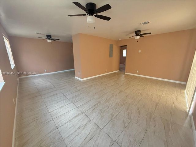 6290 NW 14th St 6290, Sunrise, FL 33313