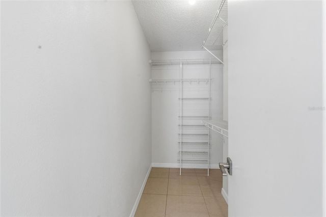 9507 CAMDEN HILL COURT, Tampa, FL 33615