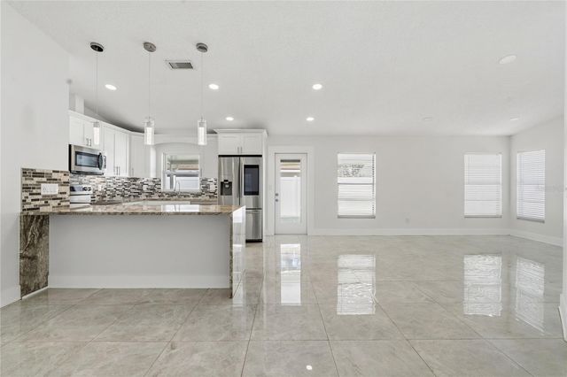 9507 CAMDEN HILL COURT, Tampa, FL 33615