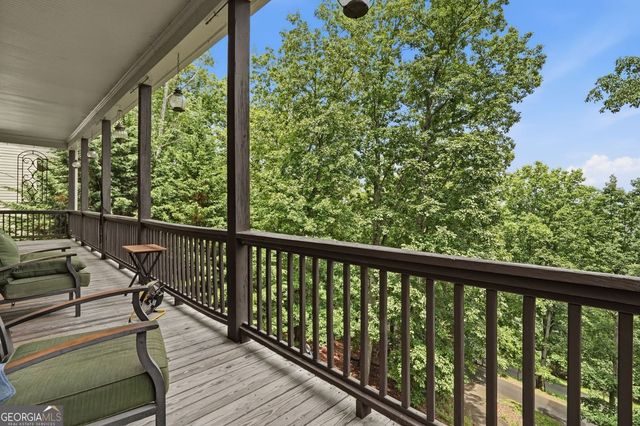930 Lake Arrowhead Drive, Waleska, GA 30183