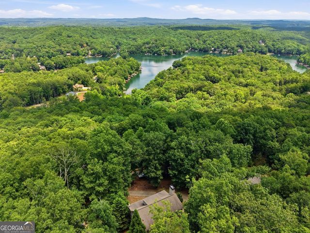 930 Lake Arrowhead Drive, Waleska, GA 30183