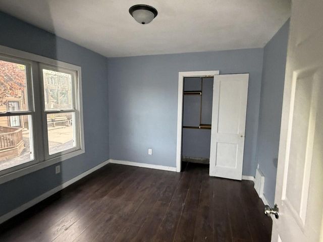 5742 N 43rd STREET, Milwaukee, WI 53209