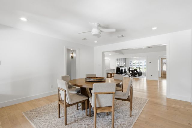 4416 Laren Lane, Dallas, TX 75244