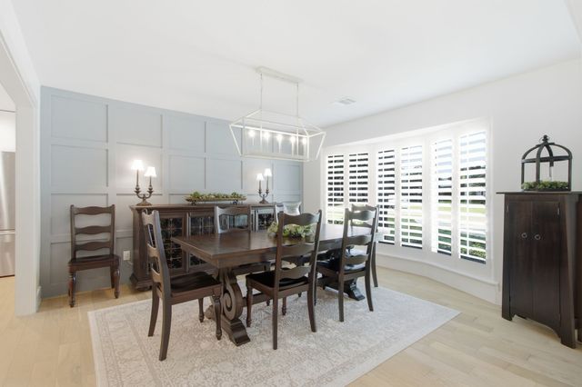 4416 Laren Lane, Dallas, TX 75244