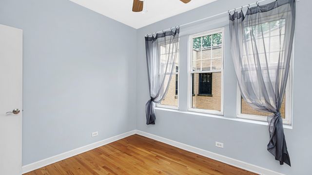 5623 N Wayne Avenue B3, Chicago, IL 60660