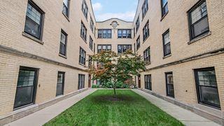 5623 N Wayne Avenue B3, Chicago, IL 60660