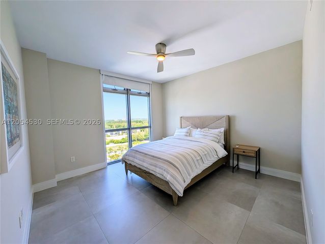 17301 Biscayne Blvd 1501, North Miami Beach, FL 33160