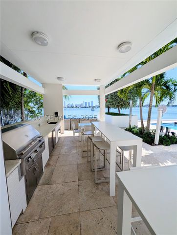 17301 Biscayne Blvd 1501, North Miami Beach, FL 33160