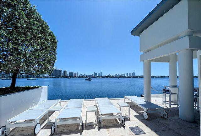 17301 Biscayne Blvd 1501, North Miami Beach, FL 33160