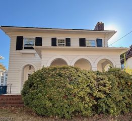 435 Ridge, Newark City, NJ 07104