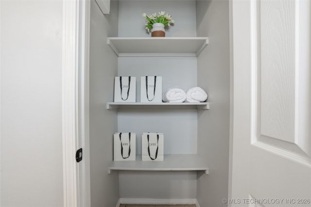 2816 W Charlotte Street, Broken Arrow, OK 74011