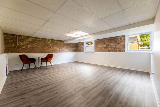 4024 W 106th Street, Oak Lawn, IL 60453