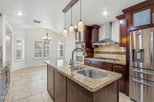 12264 ROBERTA LYNNE Drive, El Paso, TX 79936