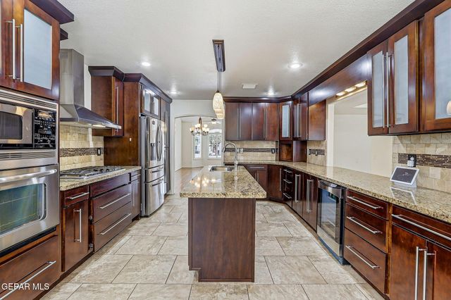 12264 ROBERTA LYNNE Drive, El Paso, TX 79936