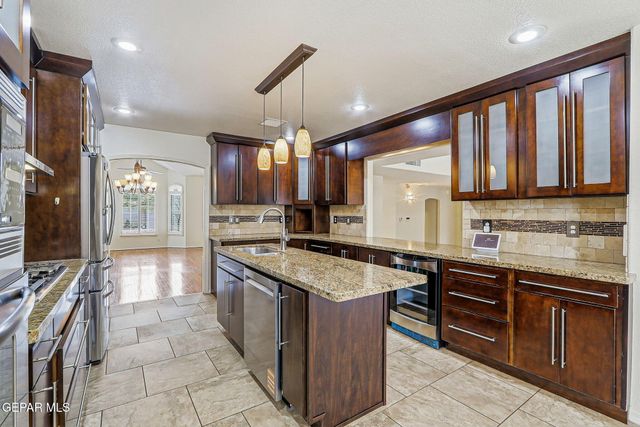 12264 ROBERTA LYNNE Drive, El Paso, TX 79936