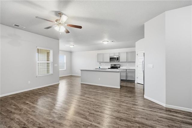 21832 Franklin Street, Spring Hill, KS 66083