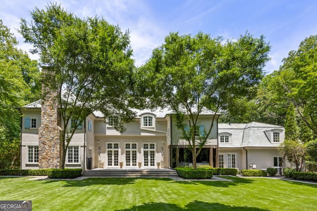 2485 W Wesley Road NW, Atlanta, GA 30327