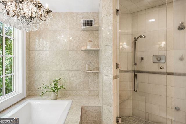 2485 W Wesley Road NW, Atlanta, GA 30327