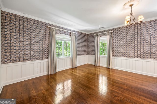 2485 W Wesley Road NW, Atlanta, GA 30327