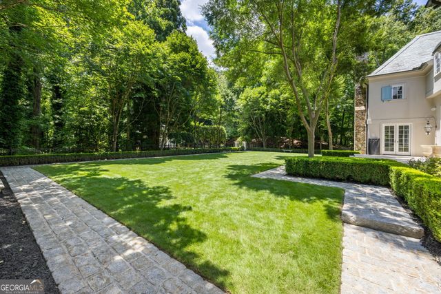 2485 W Wesley Road NW, Atlanta, GA 30327