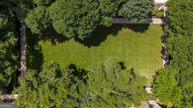 2485 W Wesley Road NW, Atlanta, GA 30327