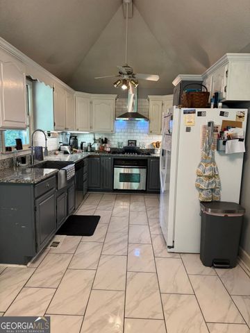 300 Westwoods Drive, Ellijay, GA 30540