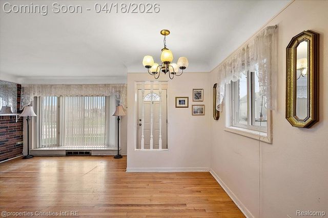 22801 Garfield Street, St. Clair Shores, MI 48082