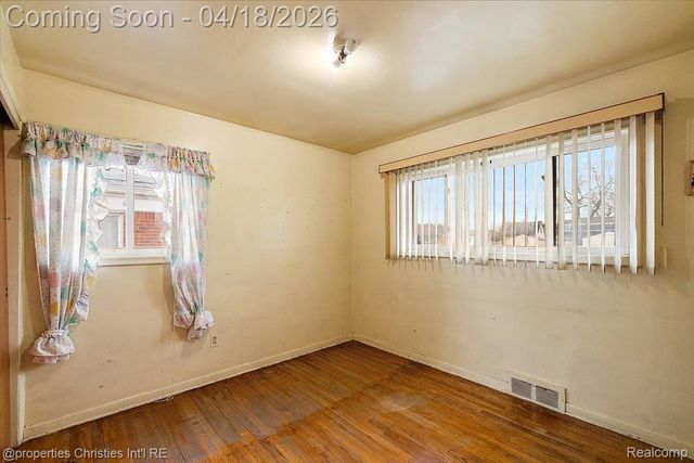 22801 Garfield Street, St. Clair Shores, MI 48082
