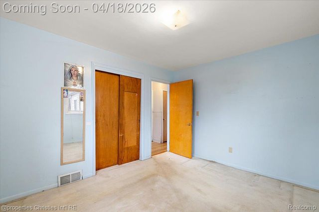 22801 Garfield Street, St. Clair Shores, MI 48082