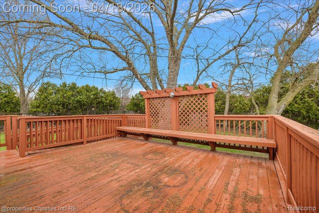 22801 Garfield Street, St. Clair Shores, MI 48082