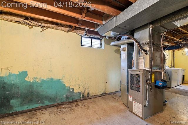 22801 Garfield Street, St. Clair Shores, MI 48082