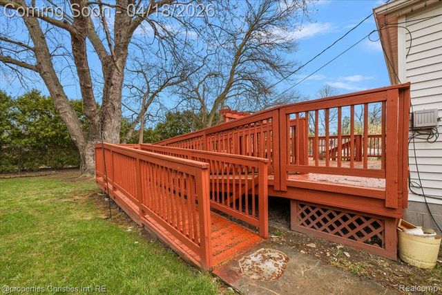 22801 Garfield Street, St. Clair Shores, MI 48082