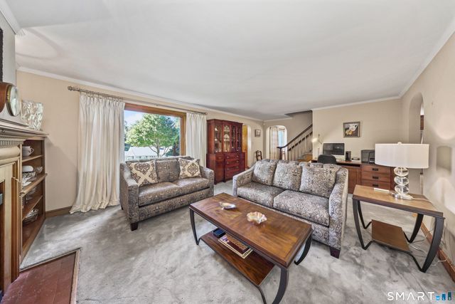24 Bracewood Road, Waterbury, CT 06706