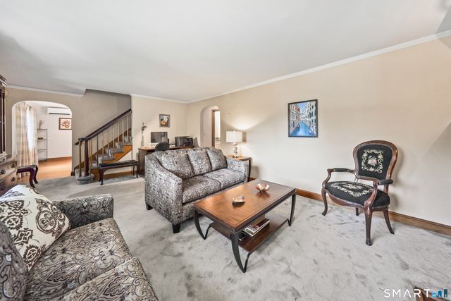 24 Bracewood Road, Waterbury, CT 06706