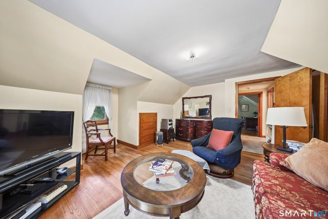 24 Bracewood Road, Waterbury, CT 06706