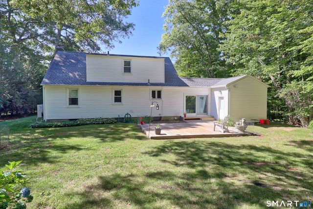 24 Bracewood Road, Waterbury, CT 06706