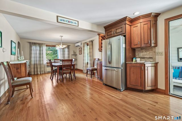 24 Bracewood Road, Waterbury, CT 06706